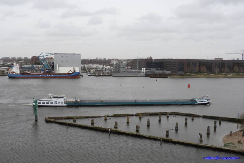 ESPERANZA, + WC is closing