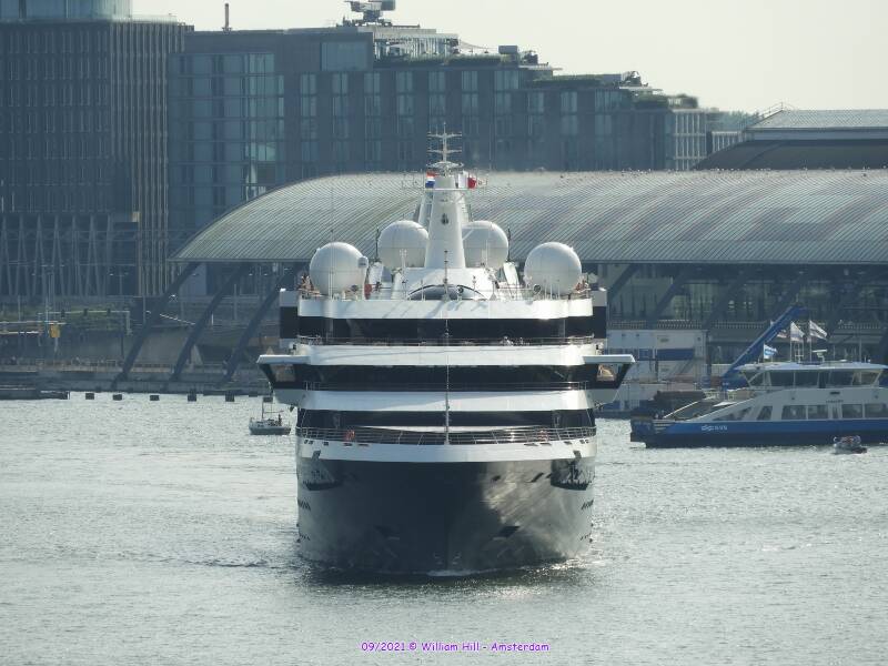 and there is WORLD VOYAGER  again, departing from Amsterdam