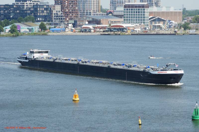 inlandtanker ADVENTURE