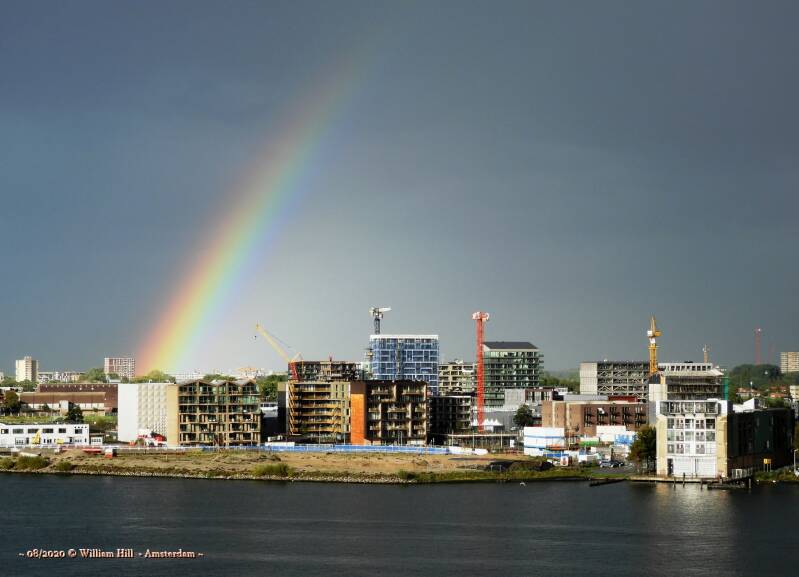 and again that light