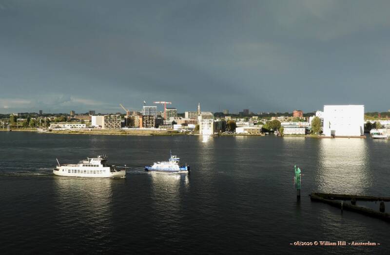 Oof..my eyes, a bit too shiny,..sun