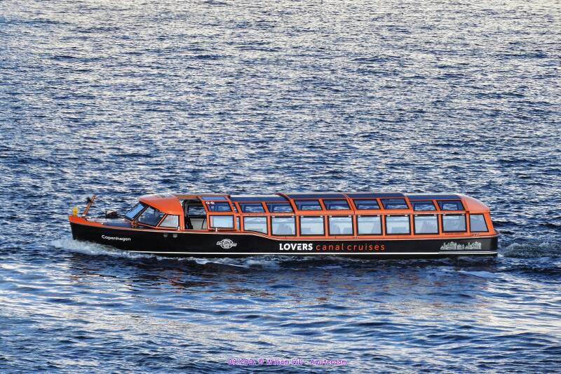 20) canalboat COPENHAGEN