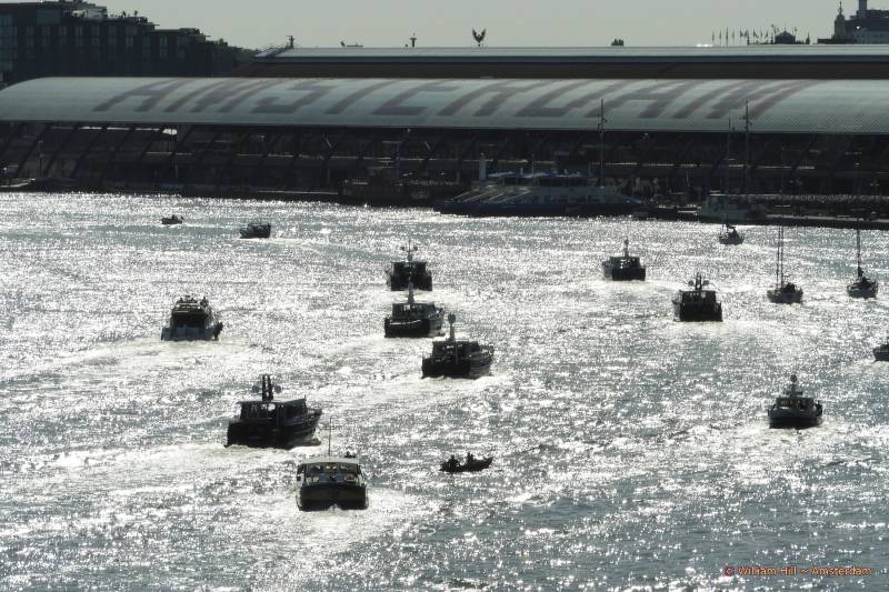 an ARMADA of pleasureboats