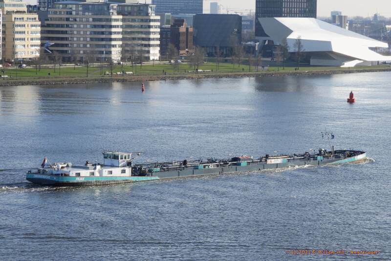 tanker FILIAS
