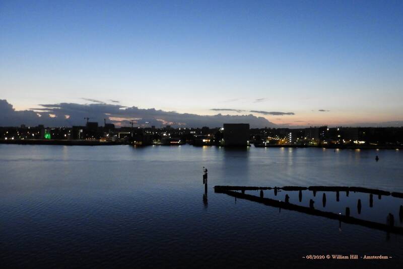 30/08 - 6:05, Sunday morning 