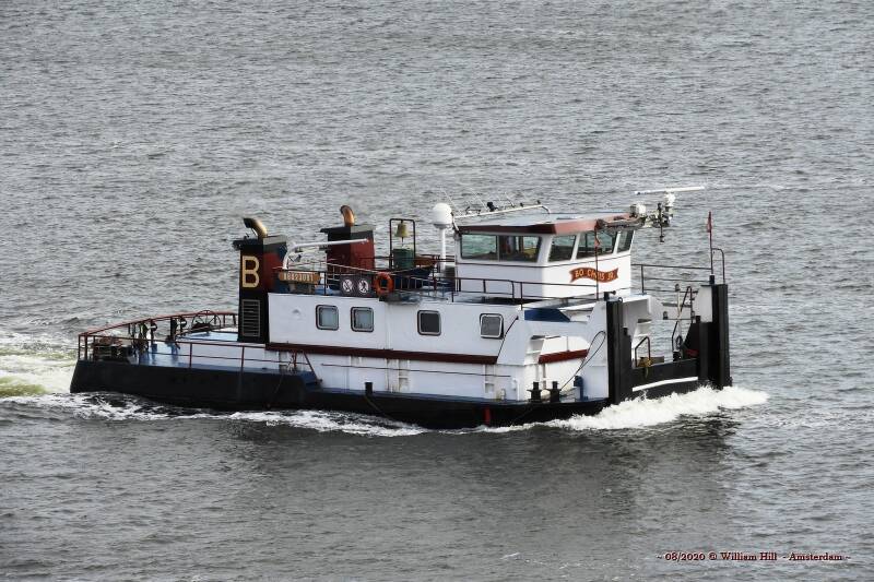 pushingboat BO CHRIS JR.