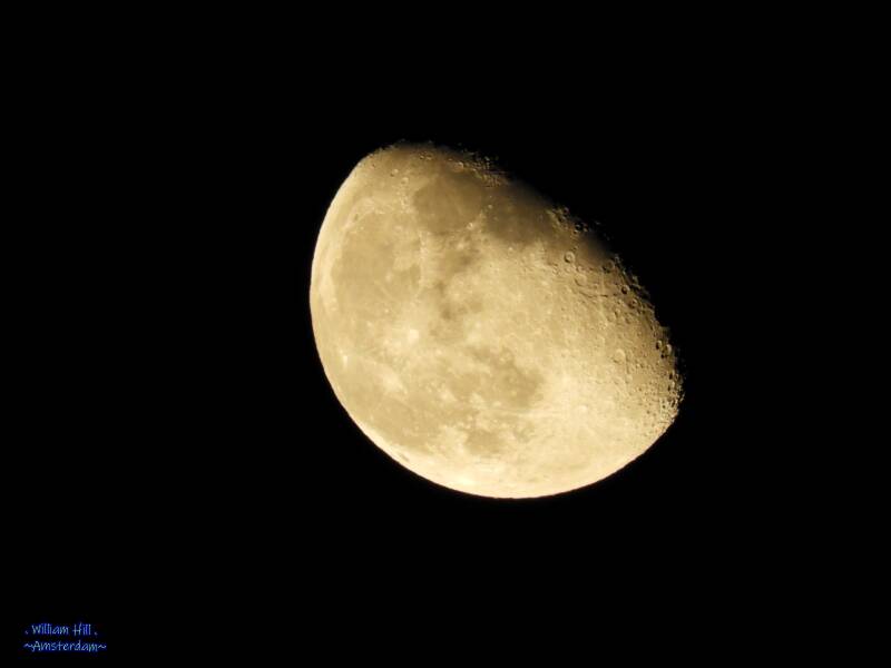 (24) - moon at 1:06