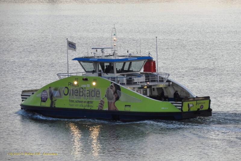 with the sidelights on