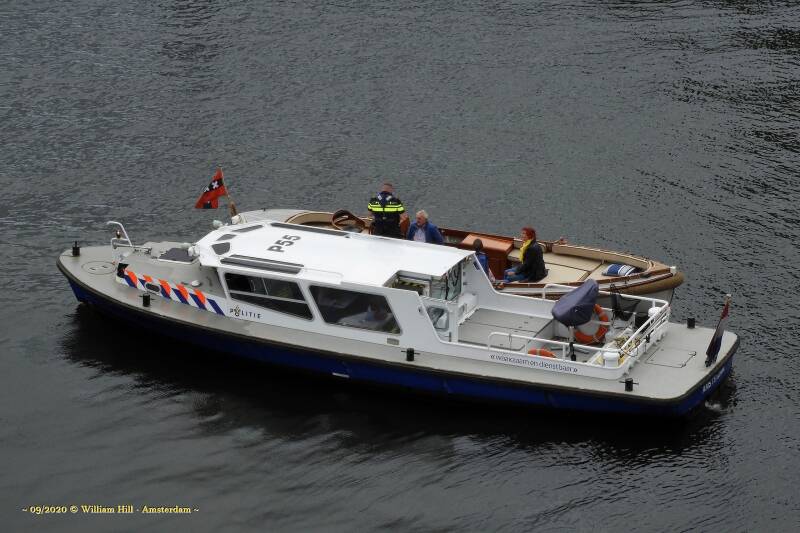 .. not happy at all when getting a fine, for sailing against the direction  (€240,=)