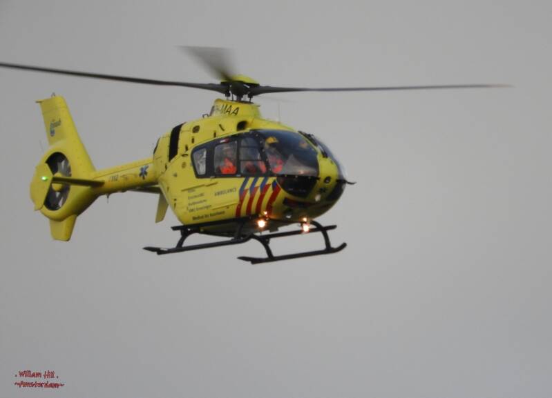 (8) - Trauma helicopter / emergency doctor