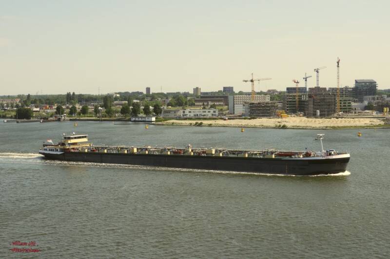 (10) - inlandtanker PRIMERA