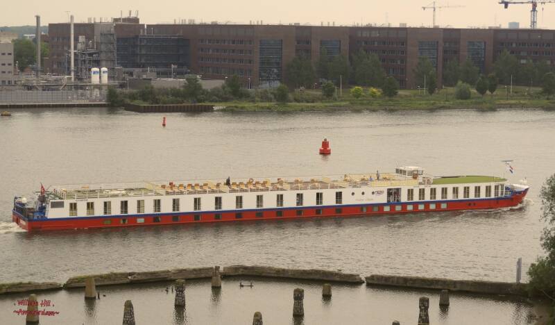 rivercruise FREDERIC CHOPIN