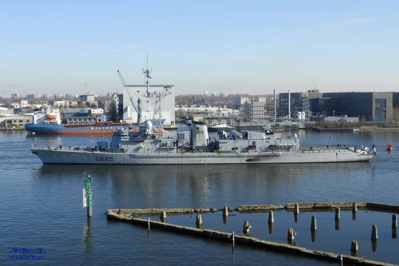 (26) - French frigate &#039;La Motte Piquet&#039; 