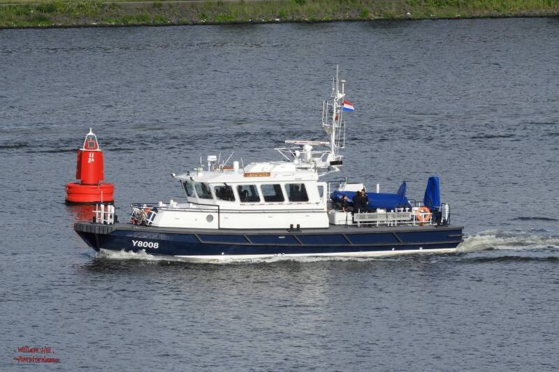 Marechaussee Y8008 LANDTDIEP