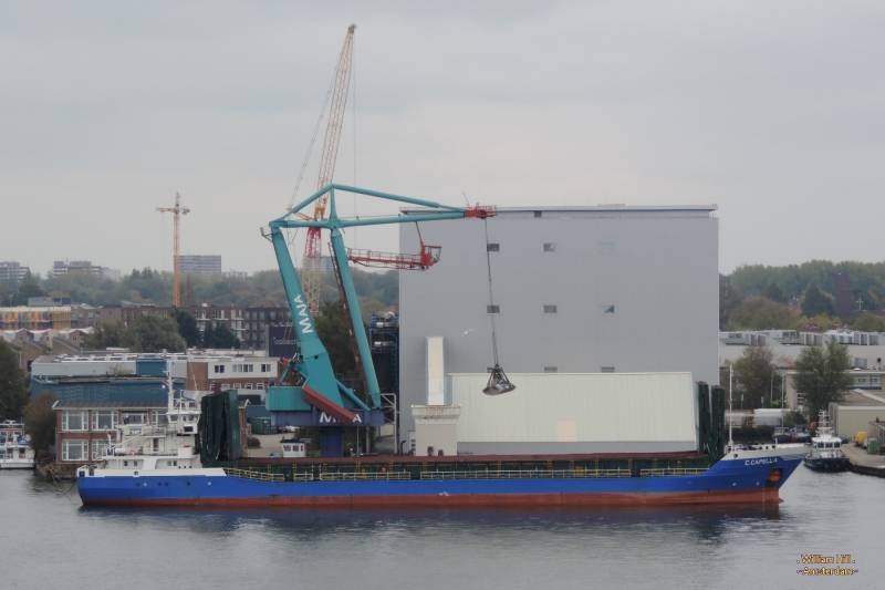 coaster 'C.Capella' arrived last night at OMYA