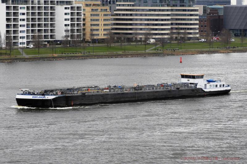 tanker ARIANE