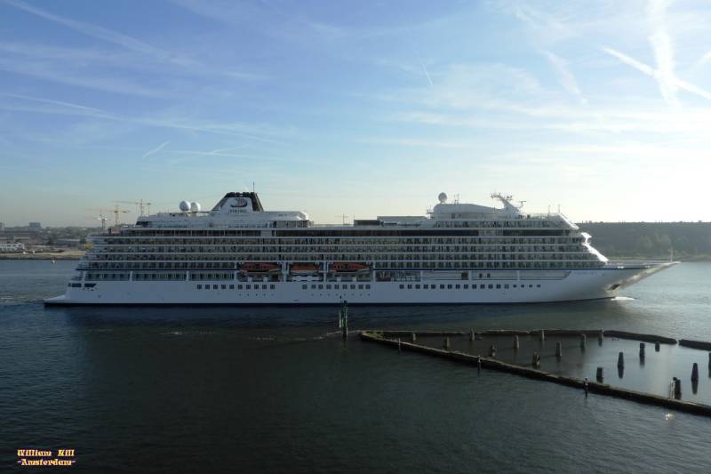 welcome 'Viking Sky'  (228x28m)