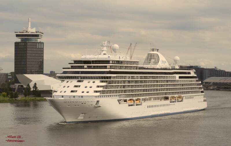 SEVEN SEAS EXPLORER
