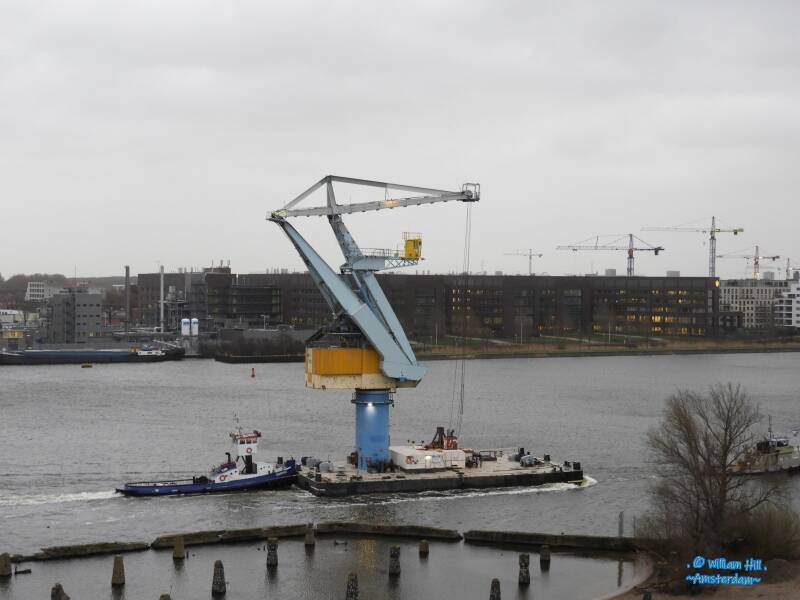 (13)  transport of  'unknown'  Maja crane