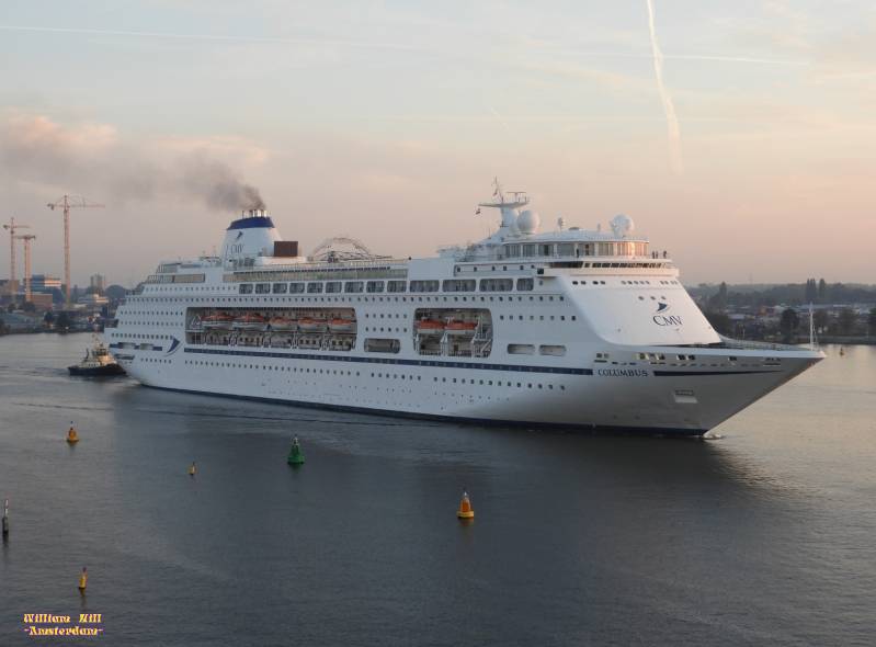 passengership Columbus (245x32m)