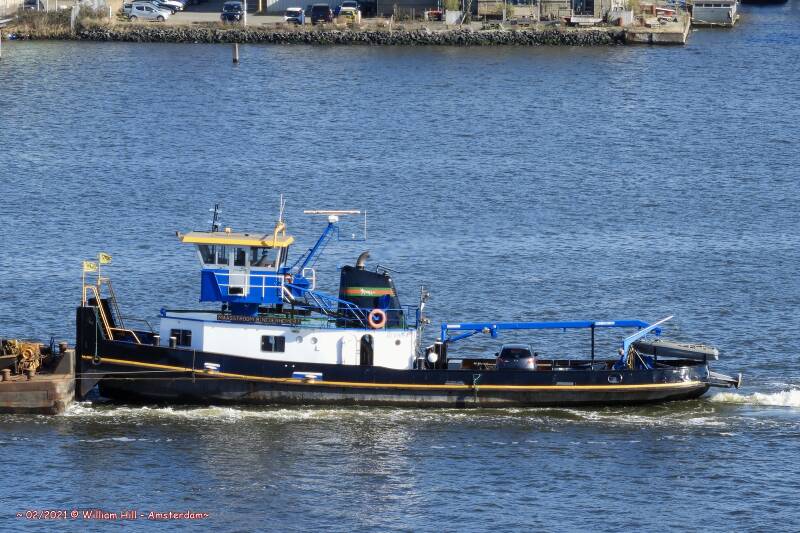 tug MAASSTROOM  9