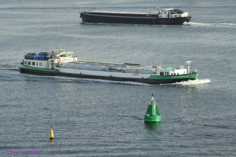 ADMIRALENGRACHT  (+ HENJA)