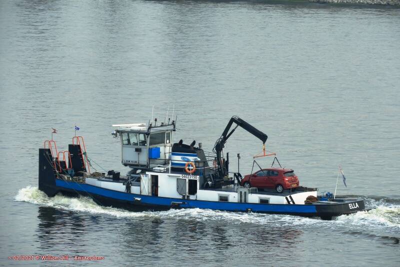 pushboat ELLA
