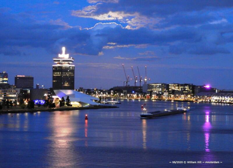 22:44, hiding behind some clouds