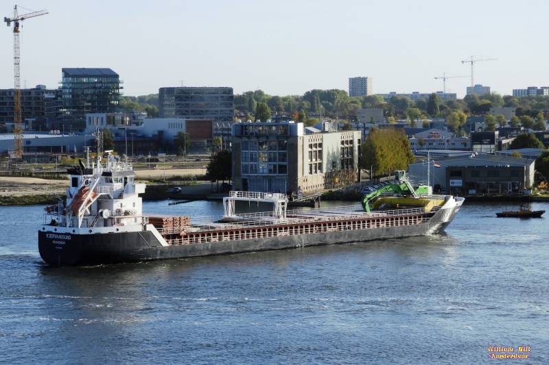 Kjervaagsund (107x14m)