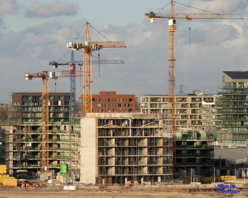 (17) - ..and finally I can say,  "..there goes the View"