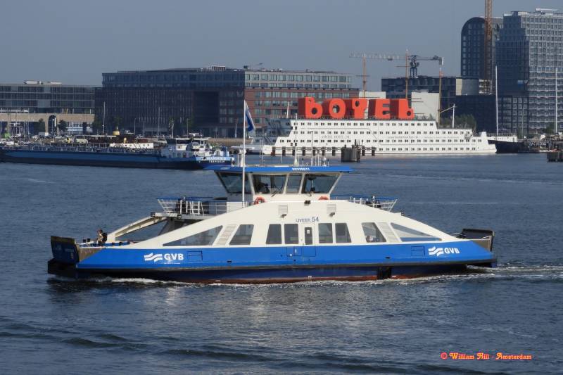 'IJveer 54', Manouk II, Botel