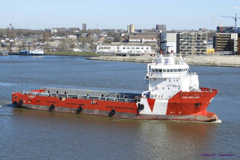 (22)  -  VOS PRELUDE