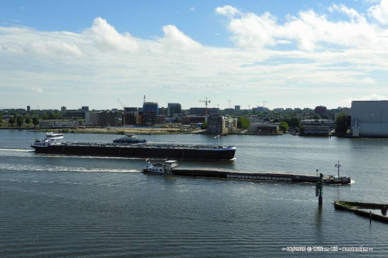 just nice the waves..in the sky