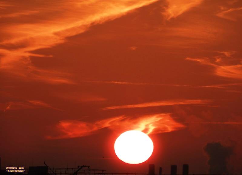 08:04 a hot bolly coming up