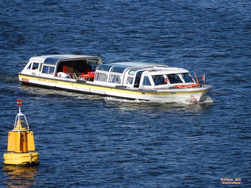 canalboat 'Ir. F van Vlissingen'
