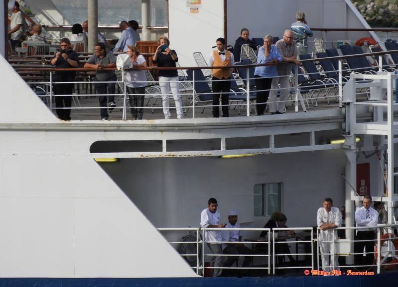 and on this ship too everybody happy 