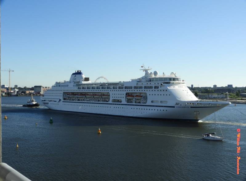 passengership Columbus (245x32m)