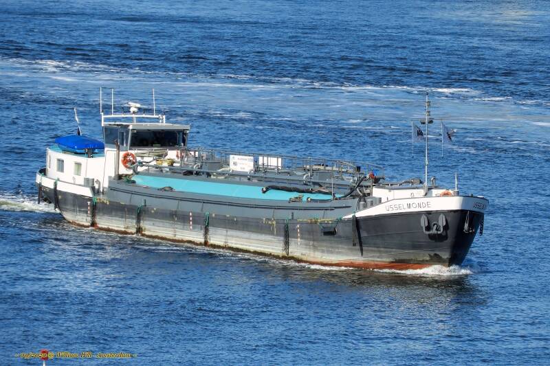 inl.tanker IJSSELMONDE