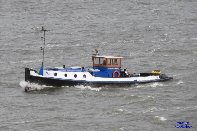 ..tug 'Trio'