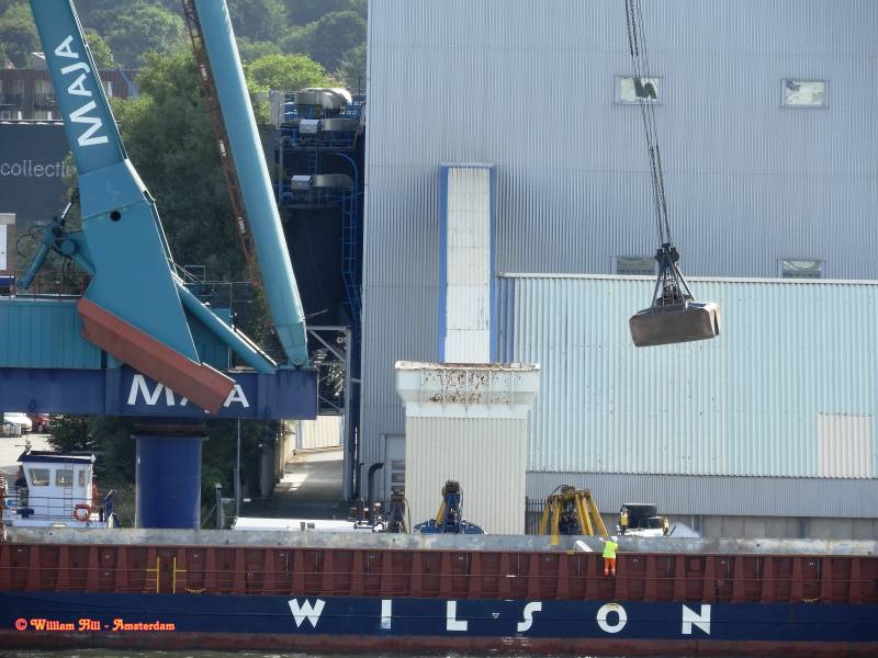 and the crane already started