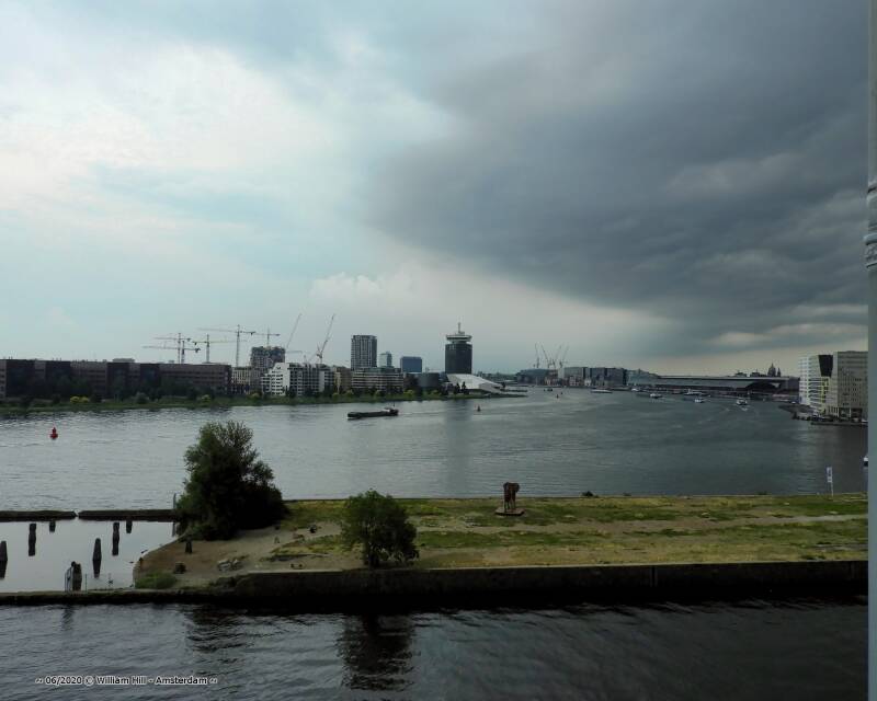 dark clouds approaching