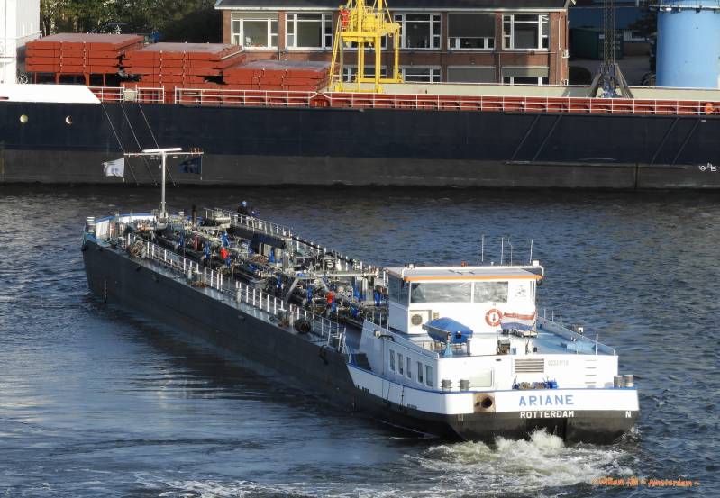 tanker ARIANE
