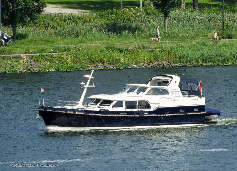 pleasureboat BLAEU