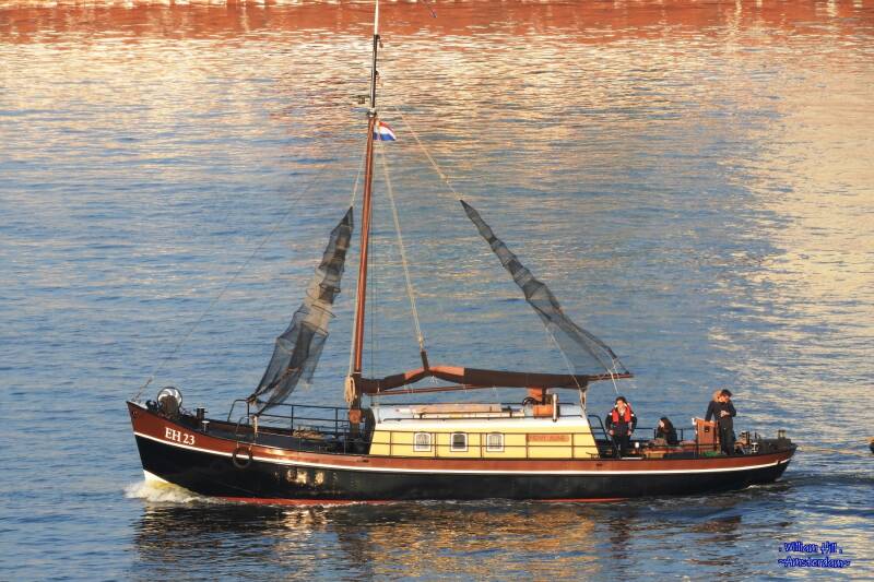 pleasureboat, sailvessel 'EH23 - Meiny Aline'