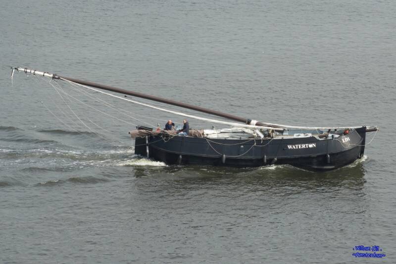 sailboat 'LD1 - Waterton'