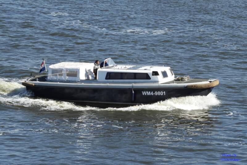 navy transport vessel WM4-9801