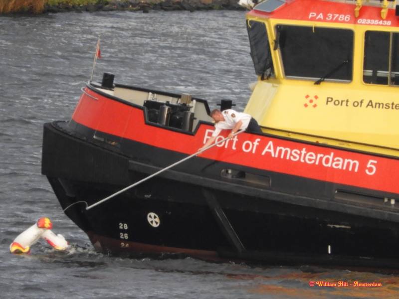 quick with the hook!