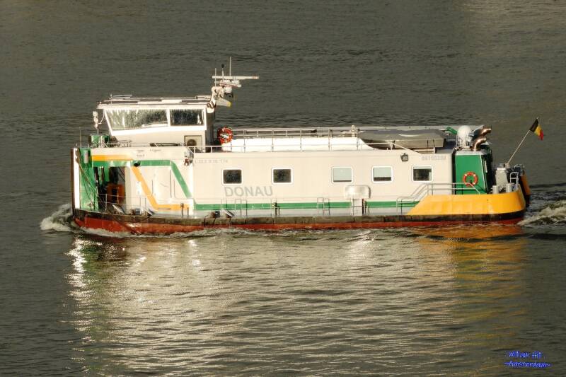 pushboat DONAU