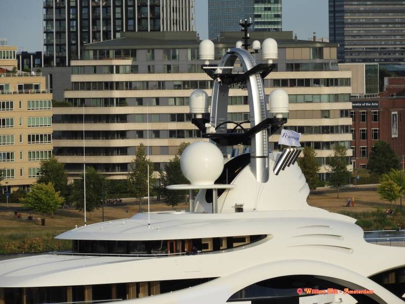 this looks so plastic to me, like the Revell models