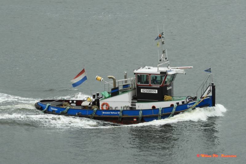 tug 'Sandra' 